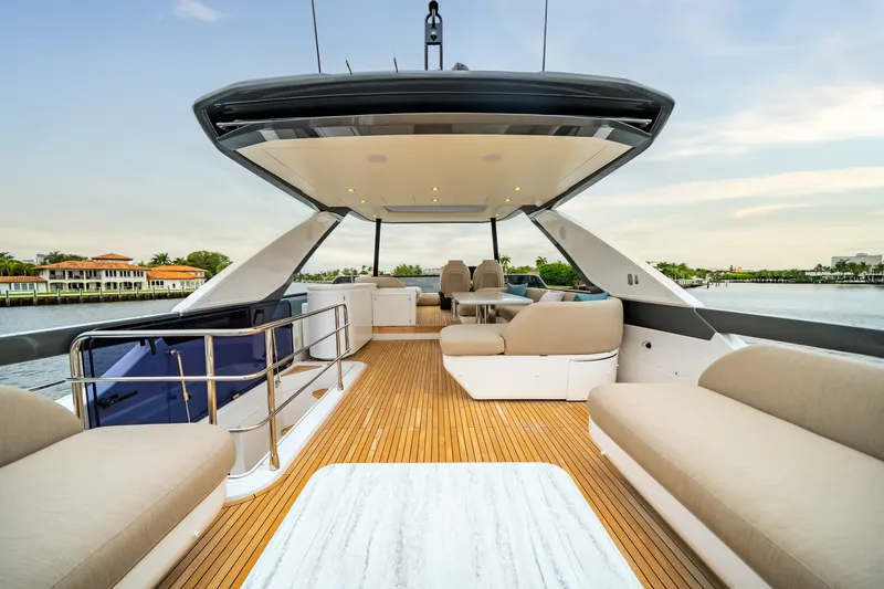 Slide: The Image of Azimut Fly 68 2025 - 57