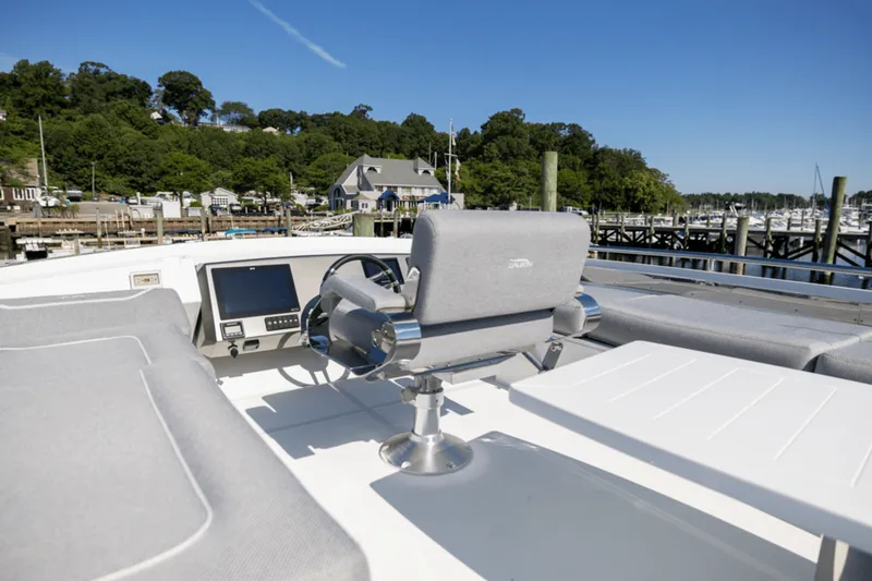 Slide: The Image of Galeon 510 SKY 2025 - 47