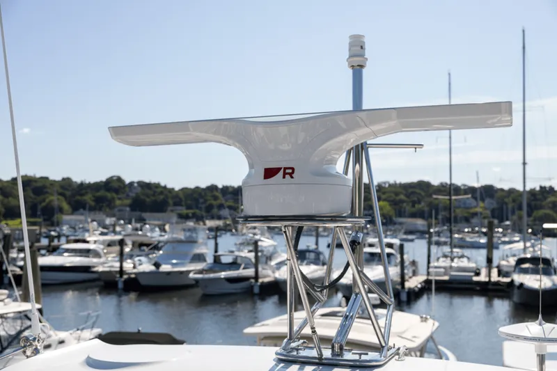 Slide: The Image of Galeon 510 SKY 2025 - 51