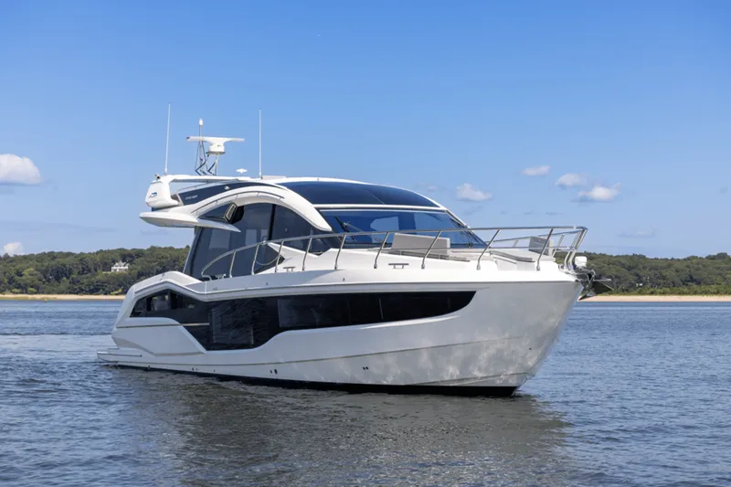 Slide: The Image of Galeon 510 SKY 2025 - 6