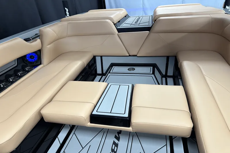 Slide: The Image of Moomba Mojo 2025 - 32