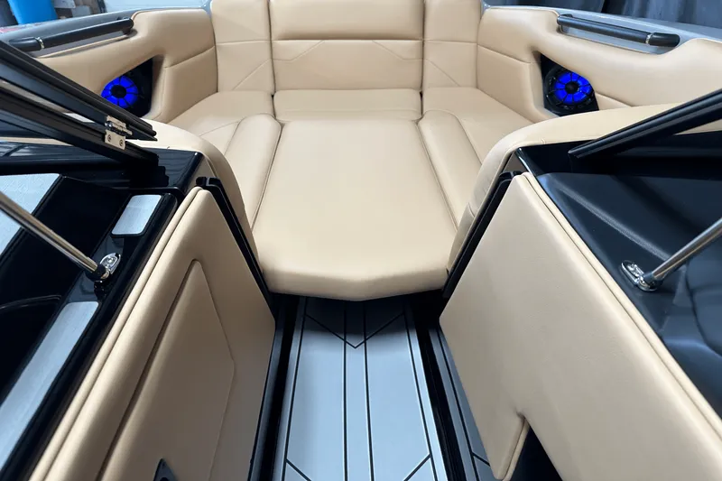 Slide: The Image of Moomba Mojo 2025 - 85