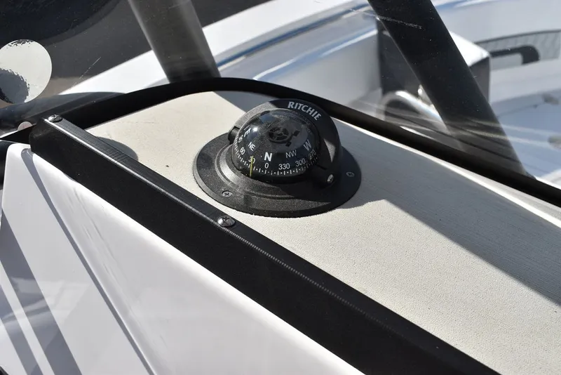 Slide: The Image of Blackfin 222CC 2025 - 48