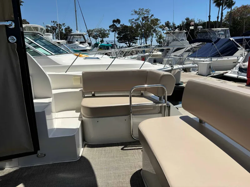 Slide: The Image of Carver Yachts C34 2014 - 7