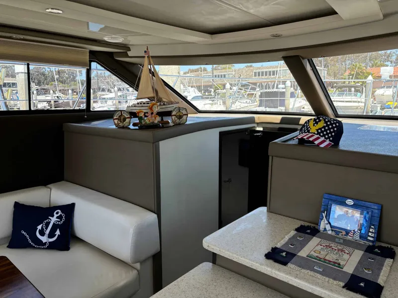 Slide: The Image of Carver Yachts C34 2014 - 22