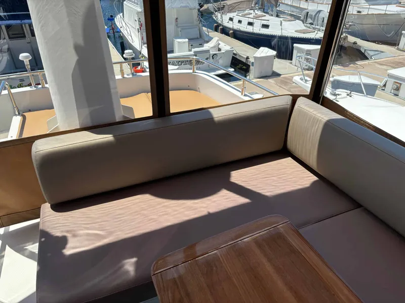 Slide: The Image of Carver Yachts C34 2014 - 12