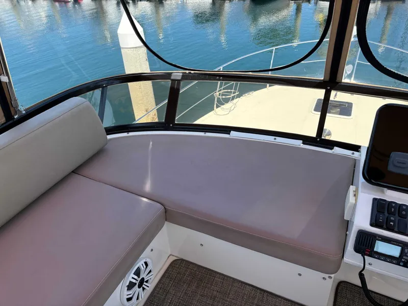Slide: The Image of Carver Yachts C34 2014 - 11