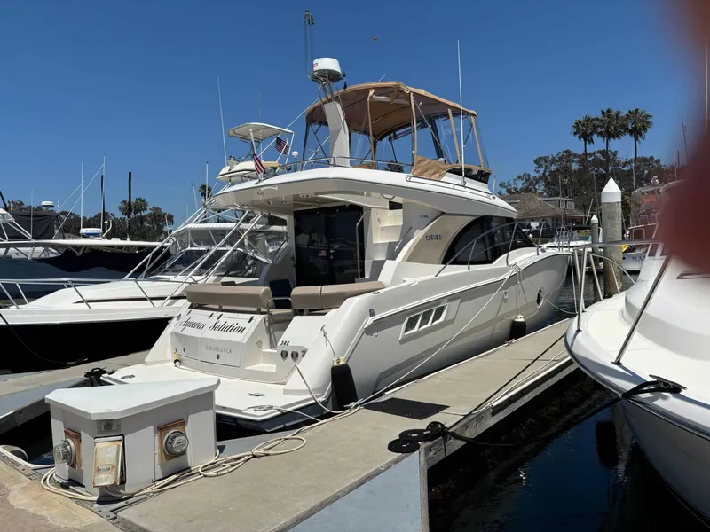 The Image of Carver Yachts C34 2014 - 0