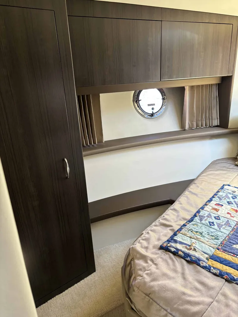 Slide: The Image of Carver Yachts C34 2014 - 30