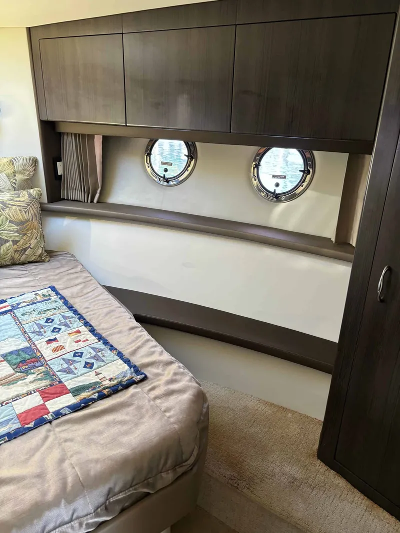 Slide: The Image of Carver Yachts C34 2014 - 29