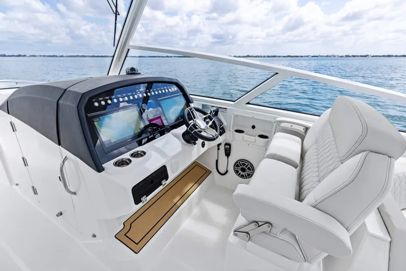 Slide: The Image of World Cat 400DC-X Island 2027 - 82