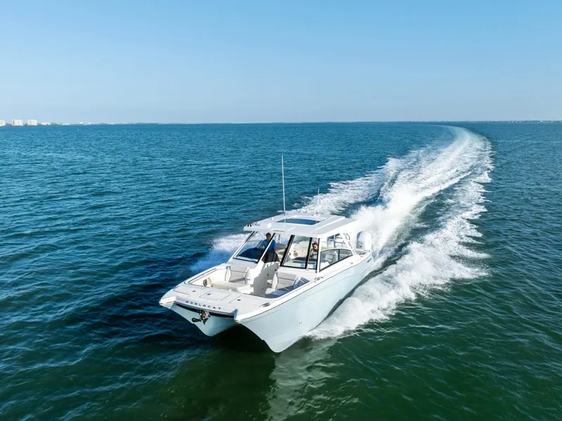 Slide: The Image of World Cat 400DC-X Island 2027 - 22