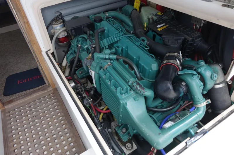 Slide: The Image of Blackfin 29 Flybridge 1988 - 42