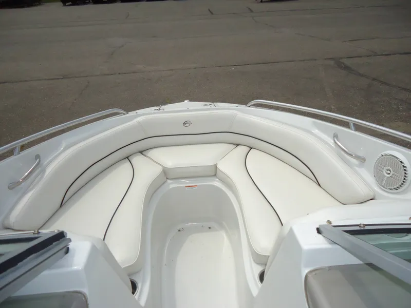 Slide: The Image of Crownline Boats Boats 200 LS 2007 - 2