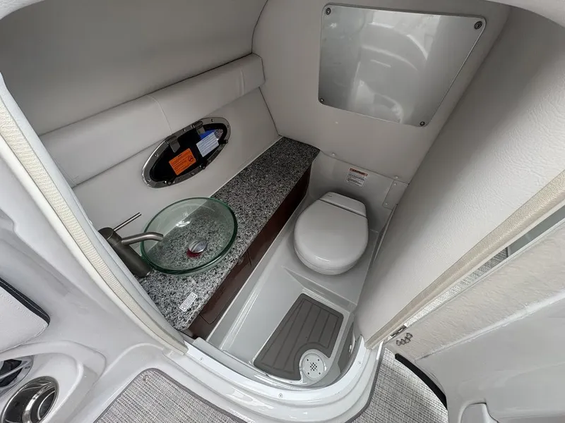 Slide: The Image of Crownline Boats 270 XSS 2026 - 17