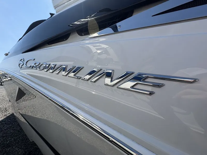 Slide: The Image of Crownline Boats 270 XSS 2026 - 4