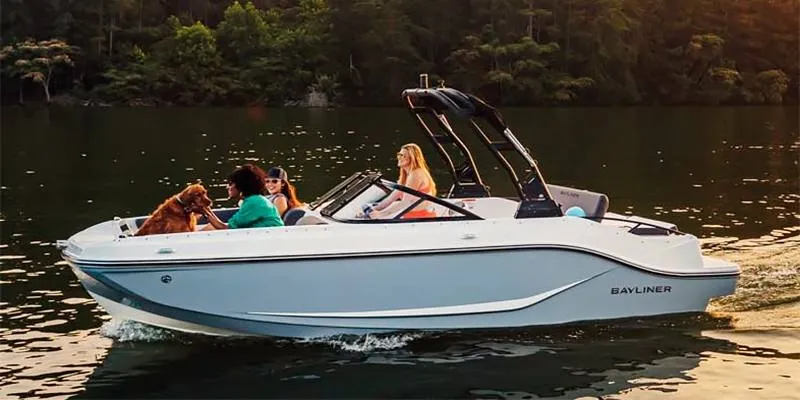 The Image of Bayliner D Series D22 2026 - 0