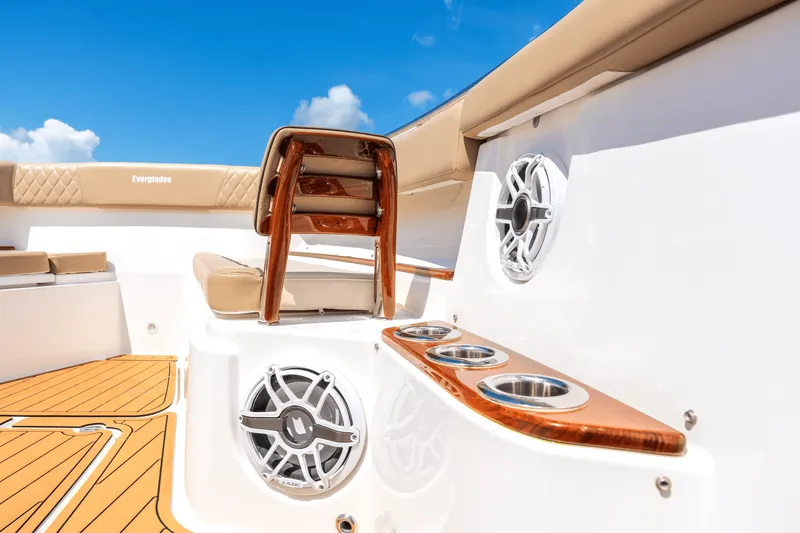 Slide: The Image of Everglades 455 CC 2023 - 48