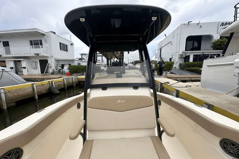 Slide: The Image of Scout 215 XSF 2024 - 14