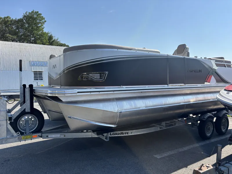 The Image of Avalon LSZ - 23 FT Quad Lounger SHIFT Triple-toon "Shadow & Silk" 2025 - 4