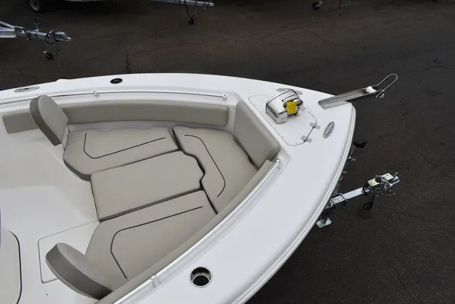 Slide: The Image of Key West Boats 239 FS 2025 - 14