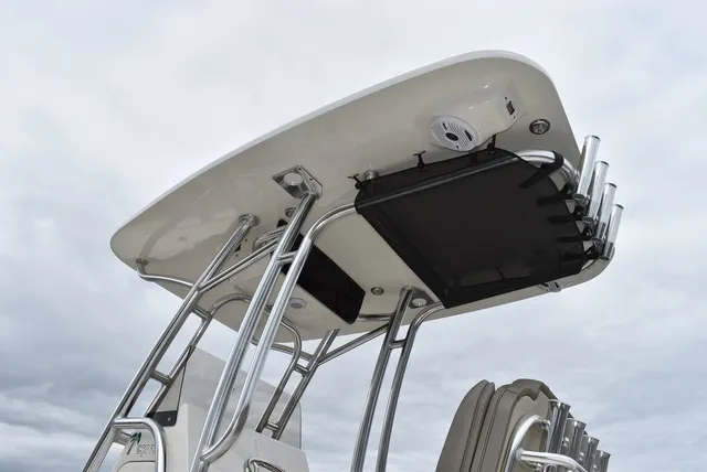 Slide: The Image of Key West Boats 239 FS 2025 - 20