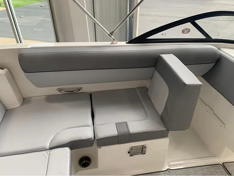 Slide: The Image of Bayliner DX2050 2024 - 23
