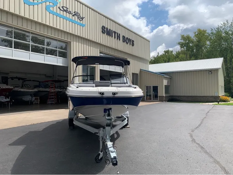 Slide: The Image of Bayliner DX2050 2024 - 8