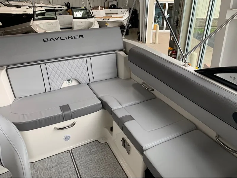 Slide: The Image of Bayliner DX2050 2024 - 22