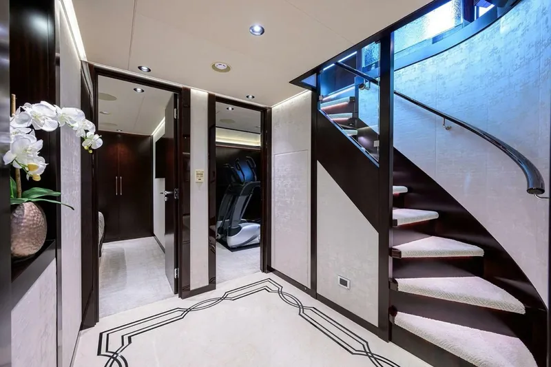 Slide: The Image of Westport Raised Pilothouse 2019 - 21