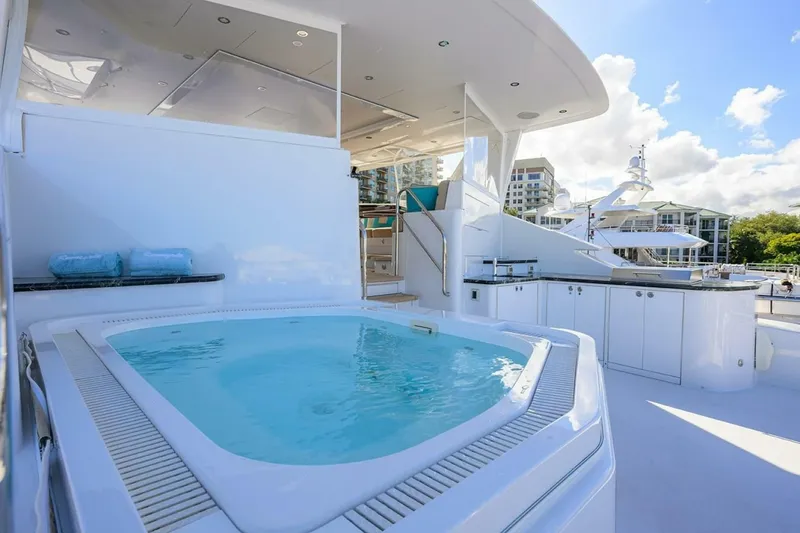 Slide: The Image of Westport Raised Pilothouse 2019 - 37