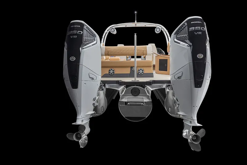 Slide: The Image of Avalon Catalina - 25 FT Quad Lounger SHIFT TRITOON 2025 - 7