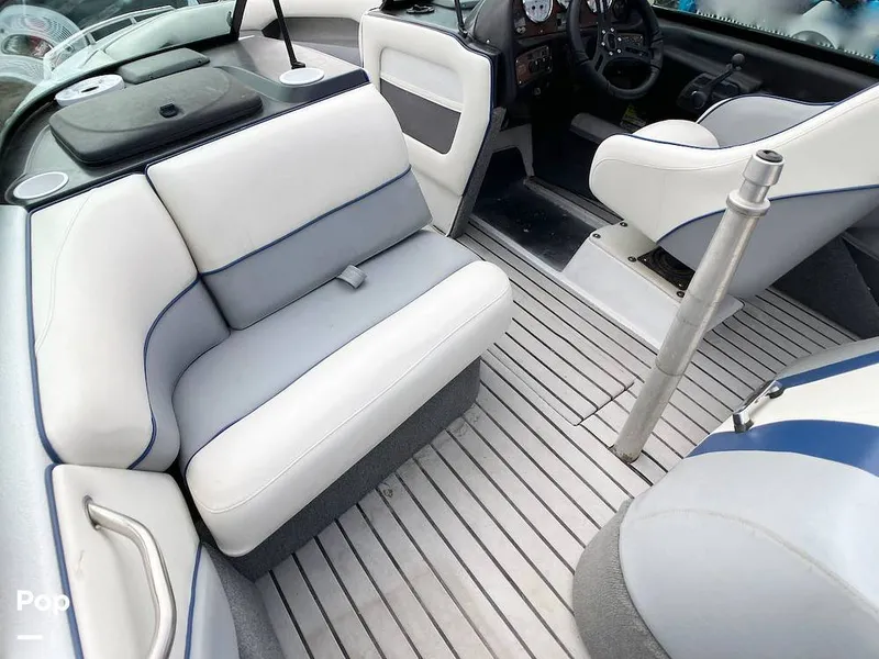 Slide: The Image of Passenger Seat - 10021596