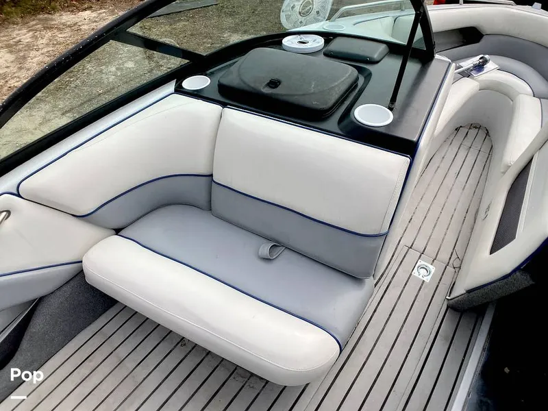 Slide: The Image of Passenger Seat - 10021591