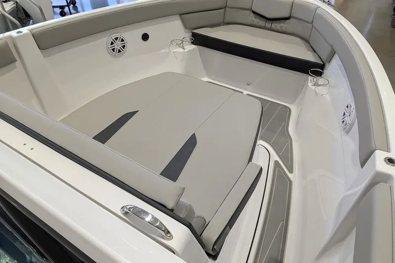 Slide: The Image of Monterey ELITE 25 OB 2026 - 15