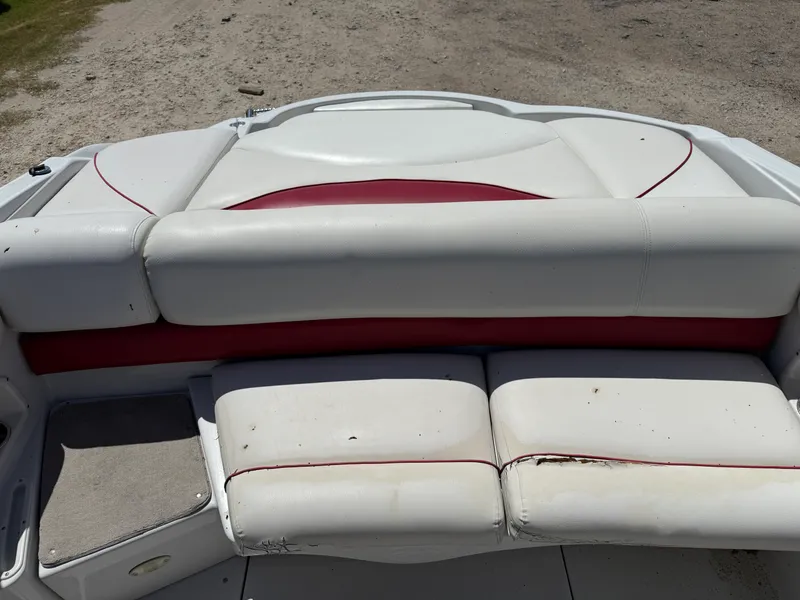Slide: The Image of Crownline Boats 220 LS 2008 - 8