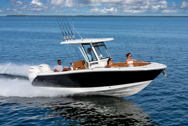 Slide: The Image of Robalo R250 2026 - 20