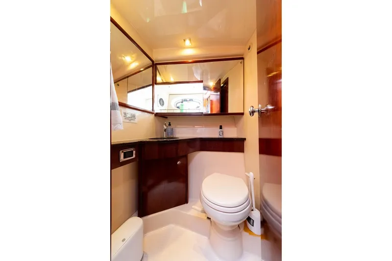 Slide: The Image of Meridian 391 Sedan 2011 - 36