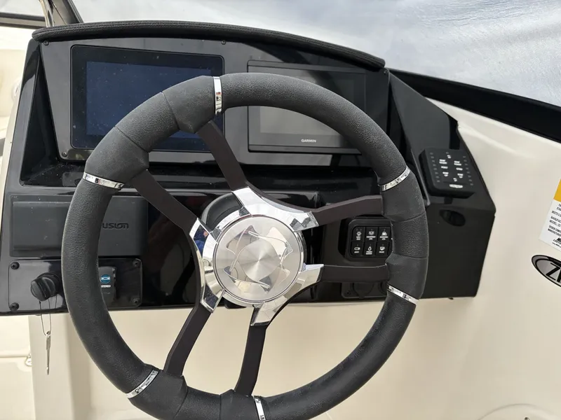 Slide: The Image of Stingray Boat Company 23 OSX 2024 - 26