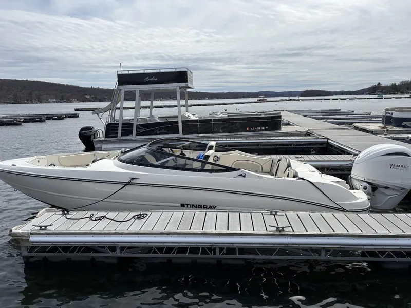 Slide: The Image of Stingray Boat Company 23 OSX 2024 - 28