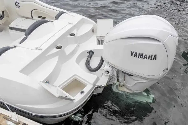 Slide: The Image of Stingray Boat Company 23 OSX 2024 - 13