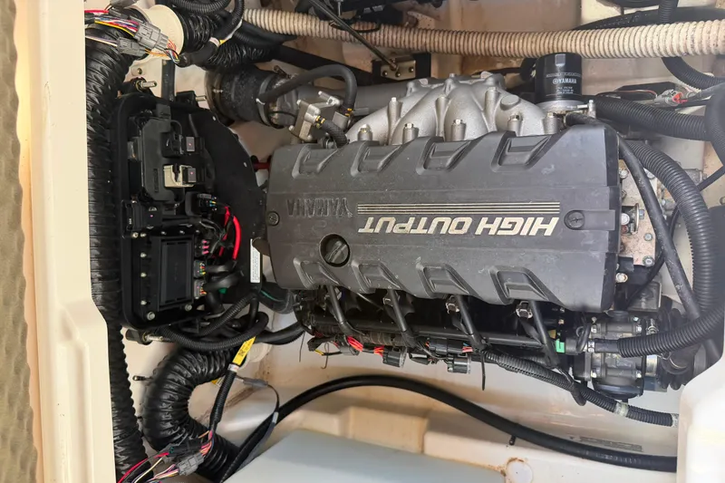 Slide: The Image of Yamaha 252SD 2021 - 31