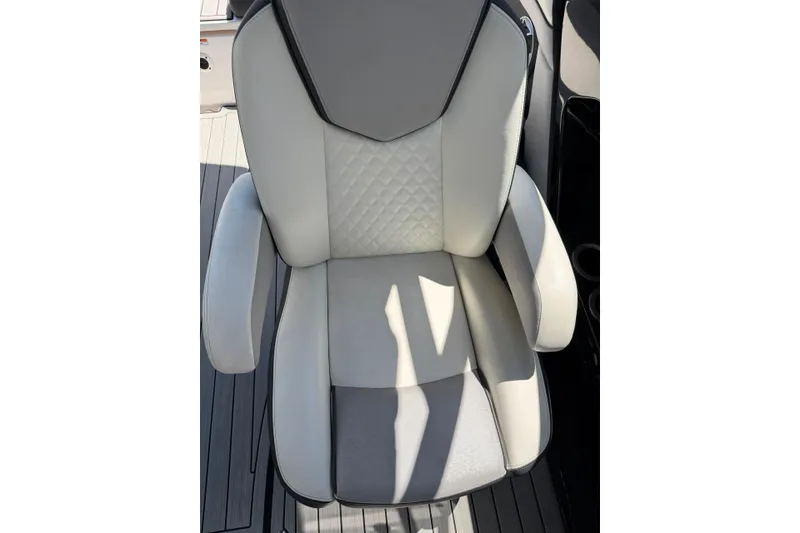 Slide: The Image of Yamaha 252SD 2021 - 19
