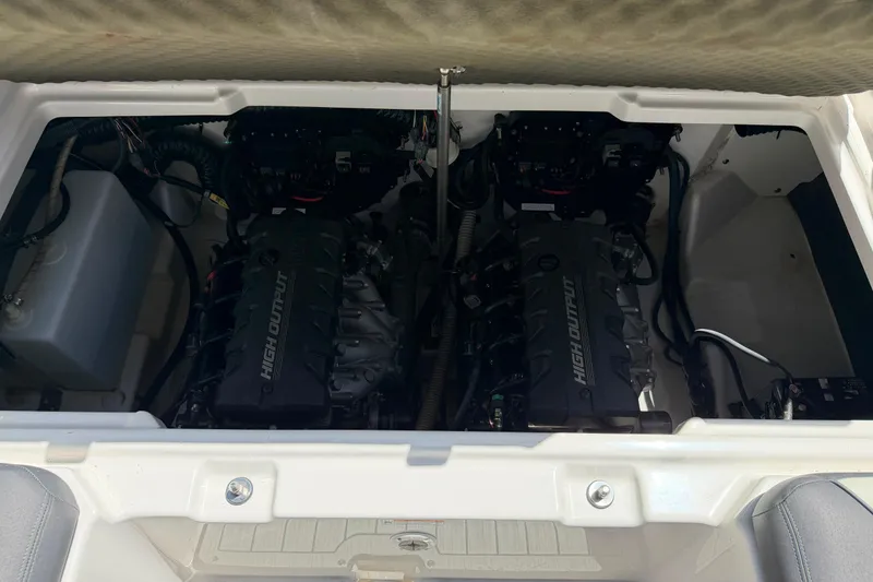 Slide: The Image of Yamaha 252SD 2021 - 26