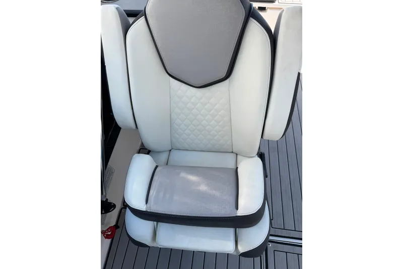 Slide: The Image of Yamaha 252SD 2021 - 17