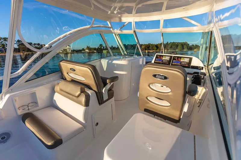 Slide: The Image of Albemarle 27 Dual Console 2025 - 8