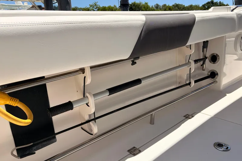 Slide: The Image of Robalo R302 Center Console 2018 - 26
