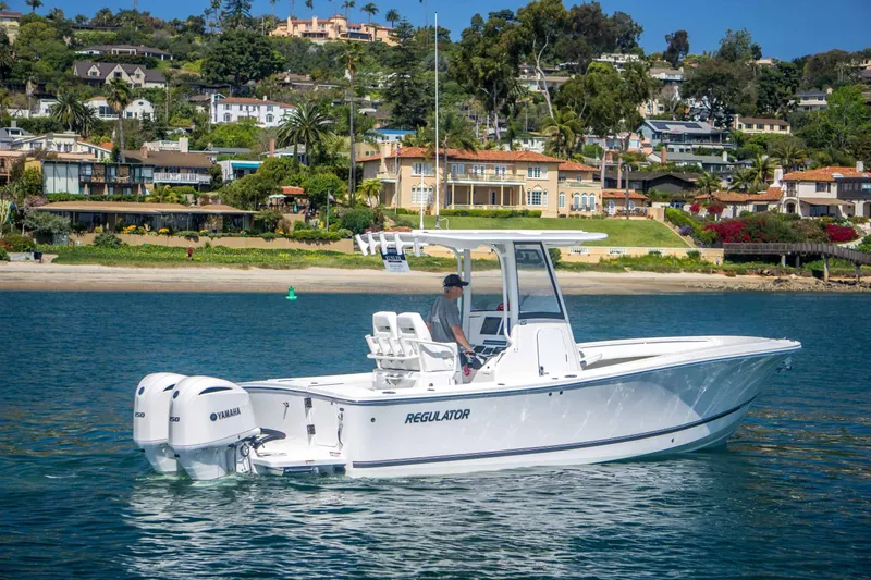 The Image of Regulator Marine 25 2020 - 0