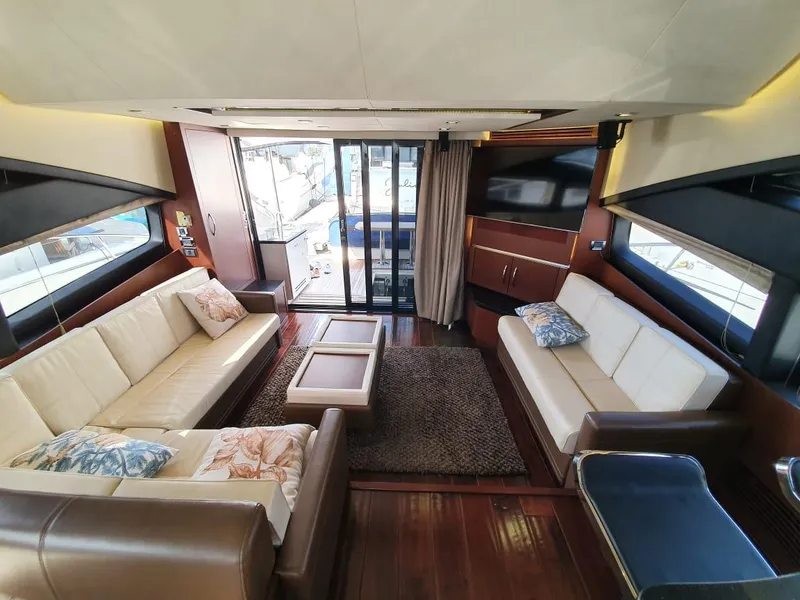 Slide: The Image of Sea Ray L650 Fly 2015 - 11