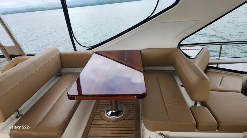 Slide: The Image of Sea Ray L650 Fly 2015 - 24